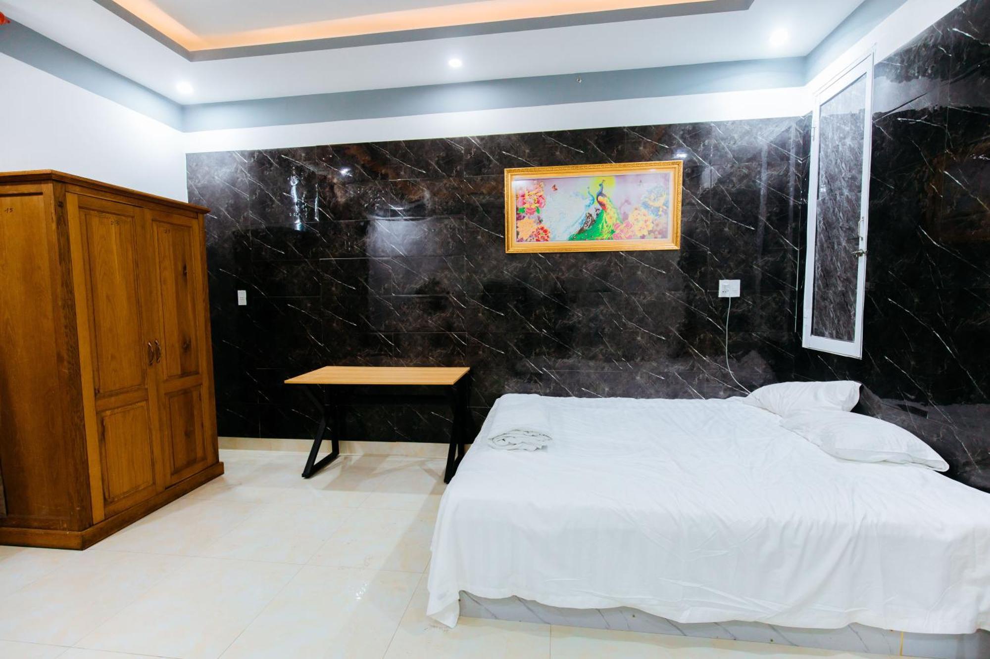 Hotel Tram Anh Nhon Trach Екстериор снимка